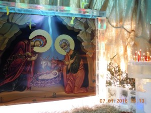 Рождественский вертеп у храма, 2016 г.